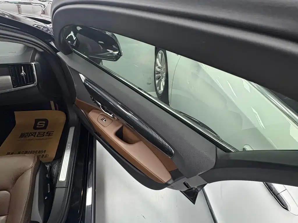 Volvo S60 — миниатюра 6
