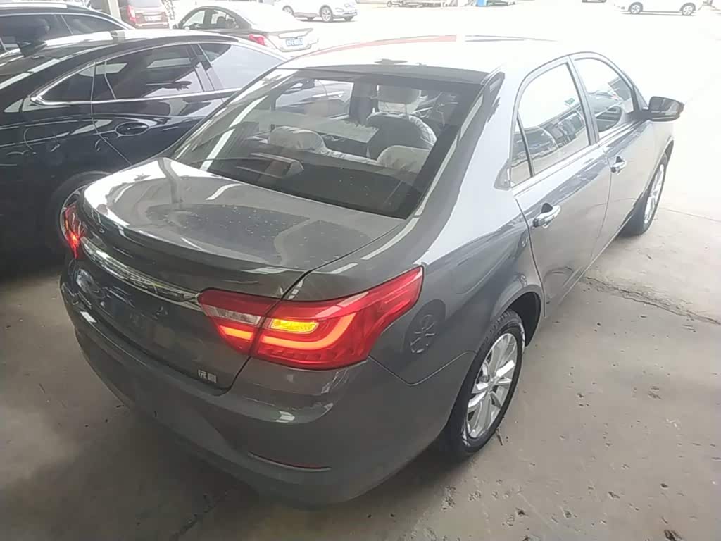 Geely Vision 1.5 л 2021 г. Серебристо-серый, пробег 1400 км