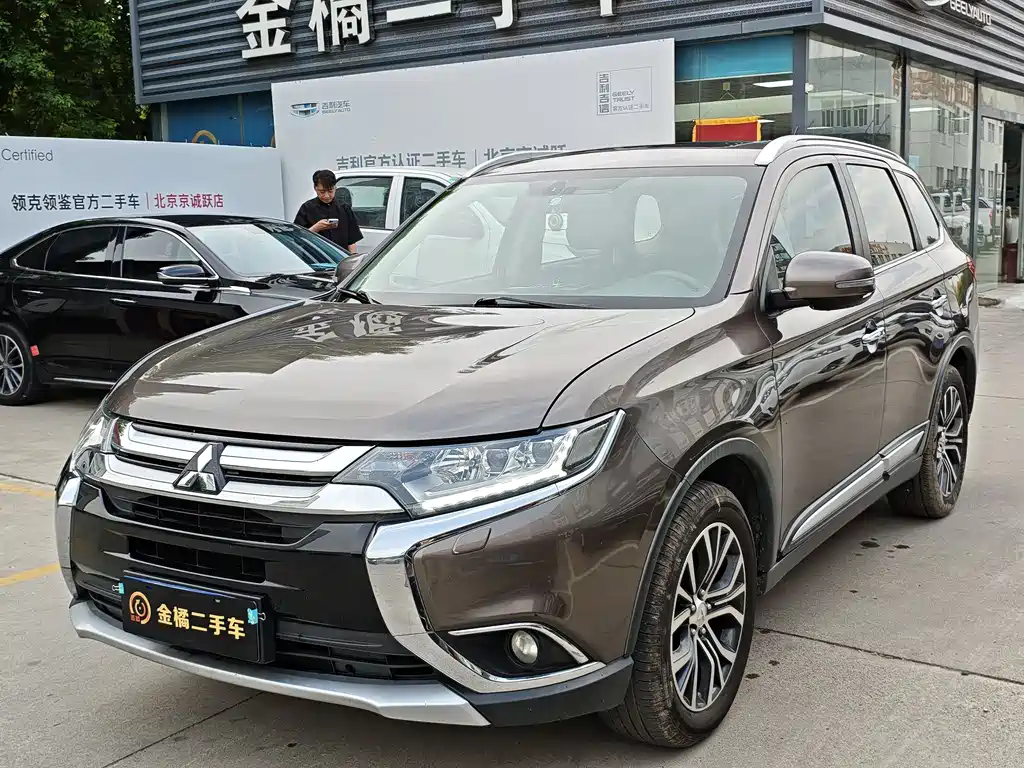 Mitsubishi Outlander 2017