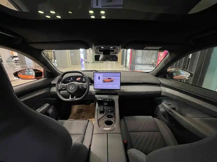 ZEEKR EXTREME KRYPTON 001