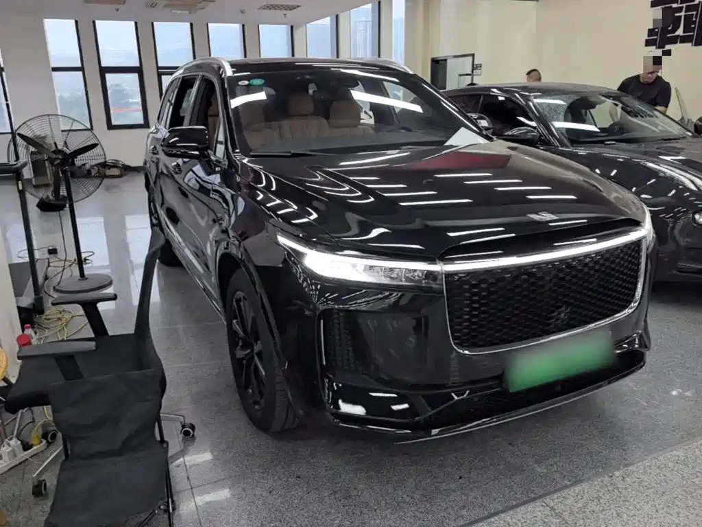 Li Auto Li ONE — миниатюра 4