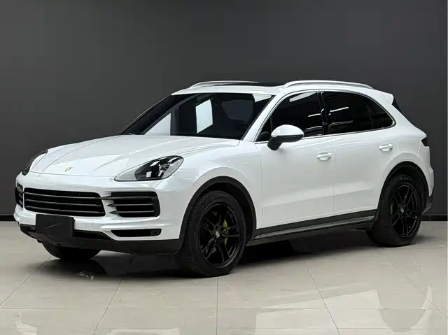 PORSCHE CAYENNE 2019