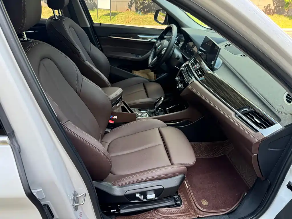 BMW X1 — миниатюра 6