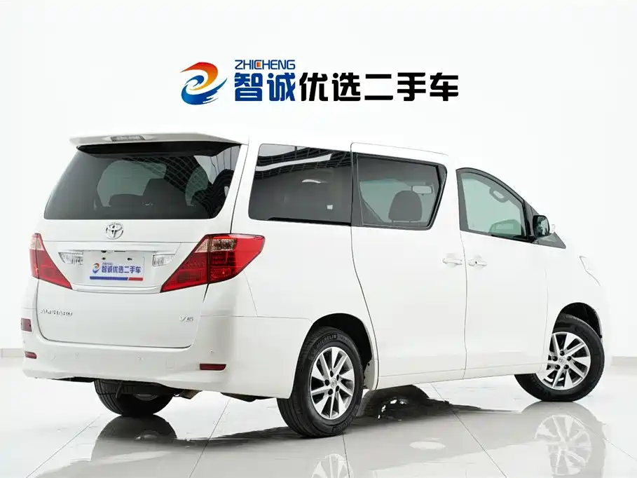 Toyota Alphard 2011 3.5L Luxury