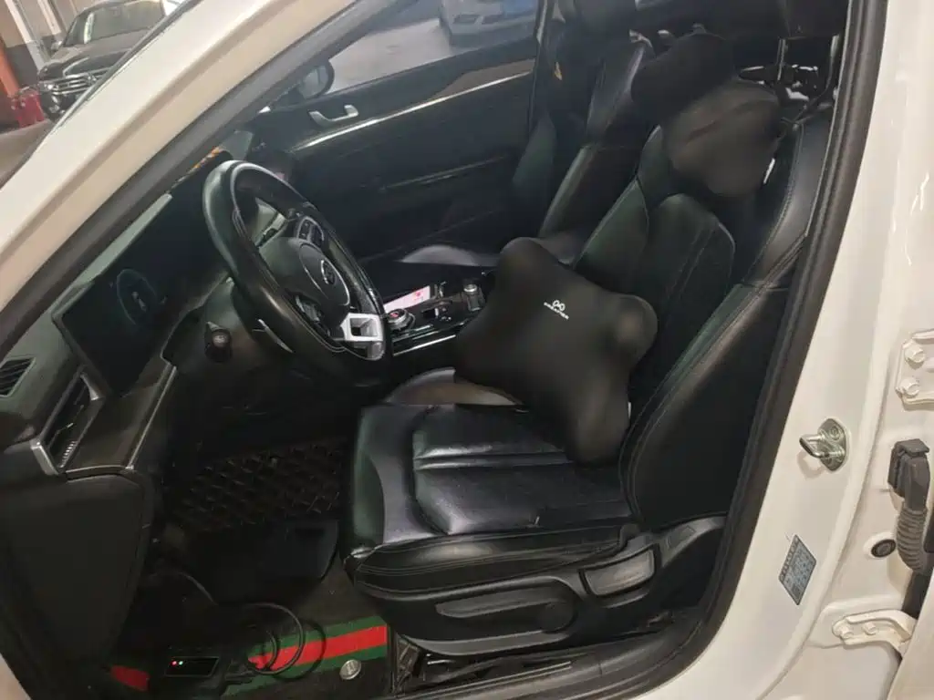 Kia K5 — миниатюра 15