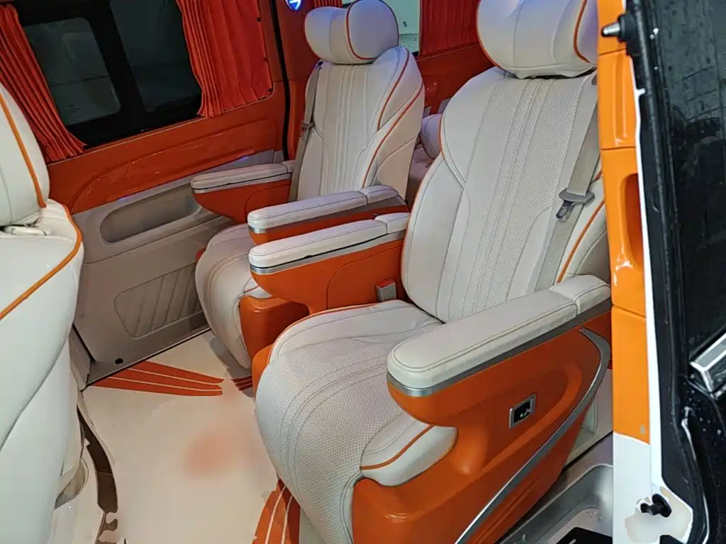 Mercedes-Benz Vito — миниатюра 17