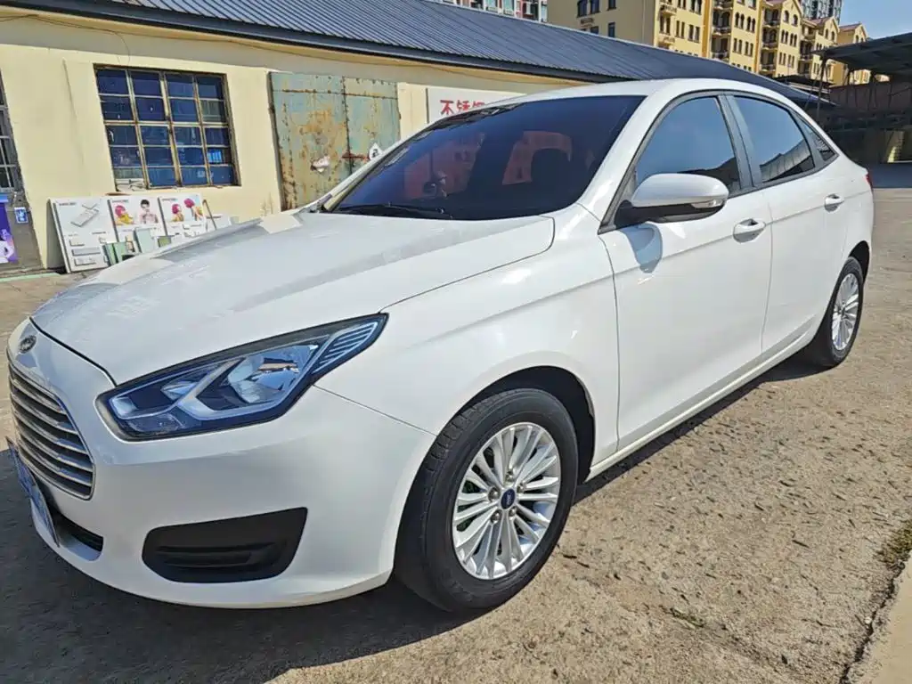 Ford Escort — миниатюра 2