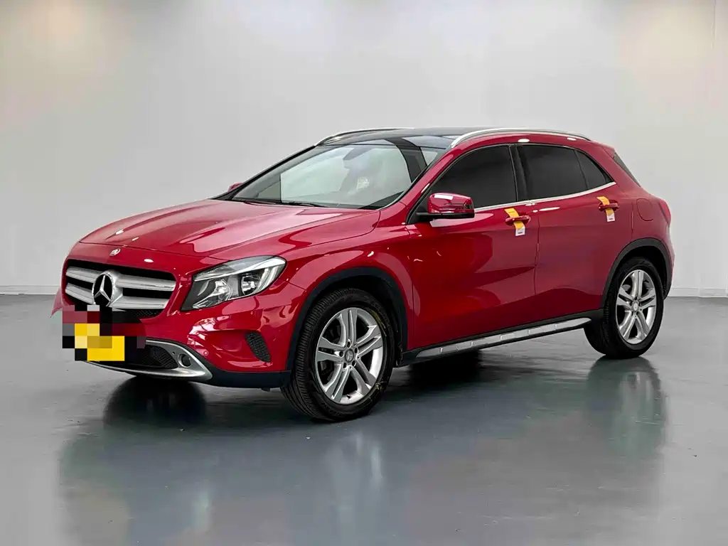 Mercedes-Benz GLA 2016