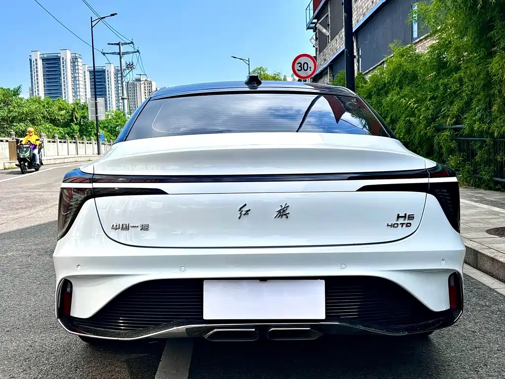 Hongqi Hongqi H6 — миниатюра 12