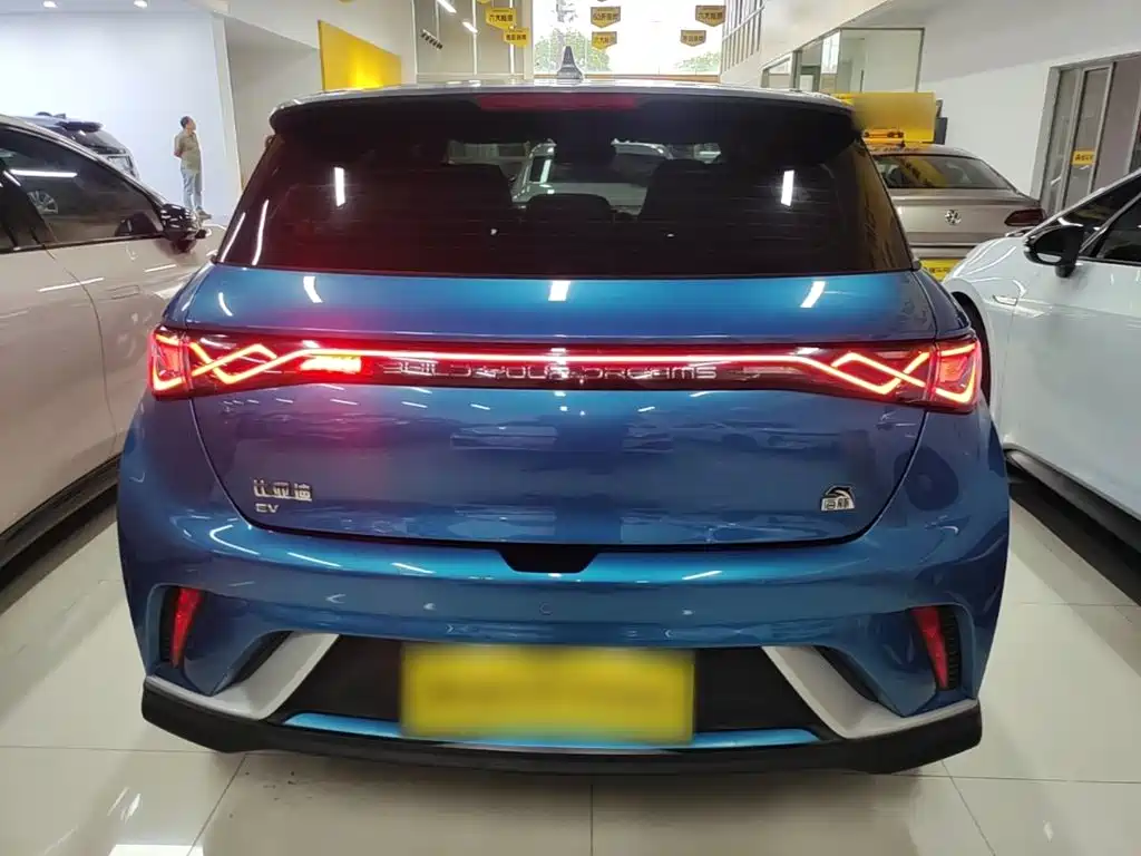BYD Dolphin — миниатюра 6