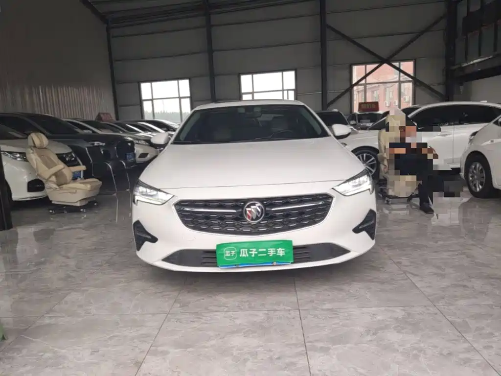 Buick Regal — миниатюра 3