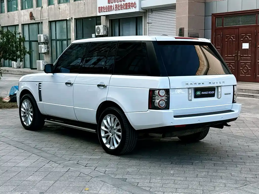 Land Rover Range Rover — миниатюра 4