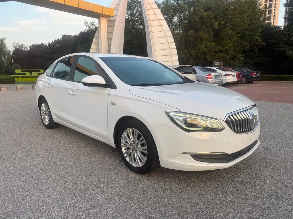 Buick Excelle — миниатюра 3