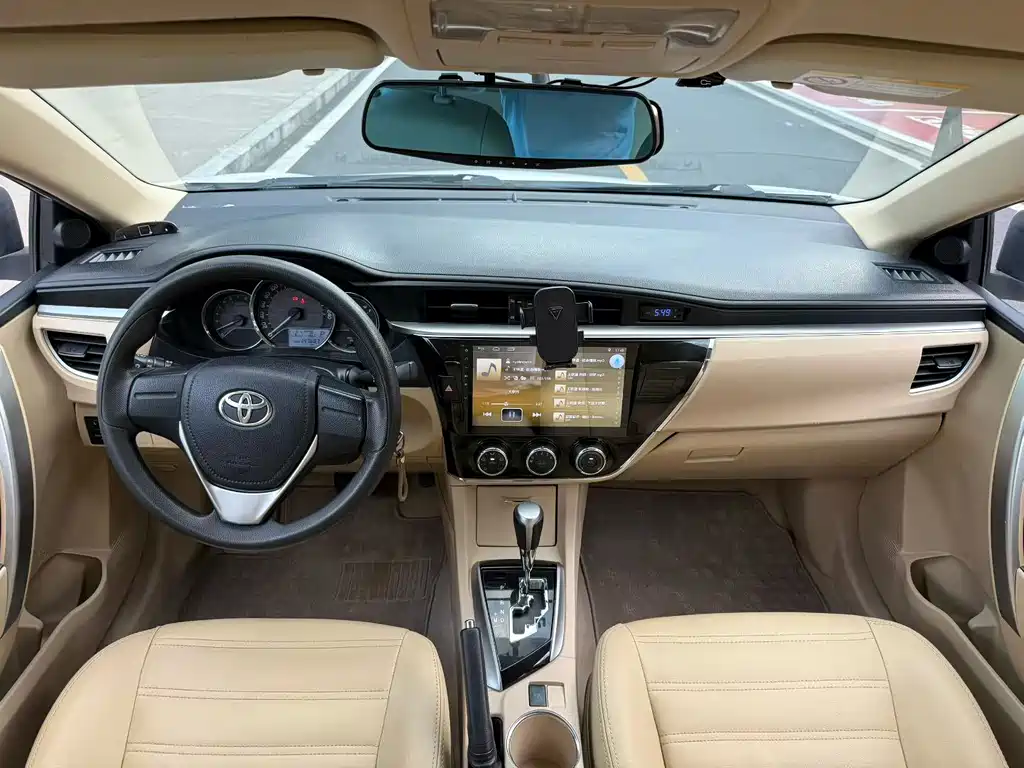 Toyota Corolla — миниатюра 9