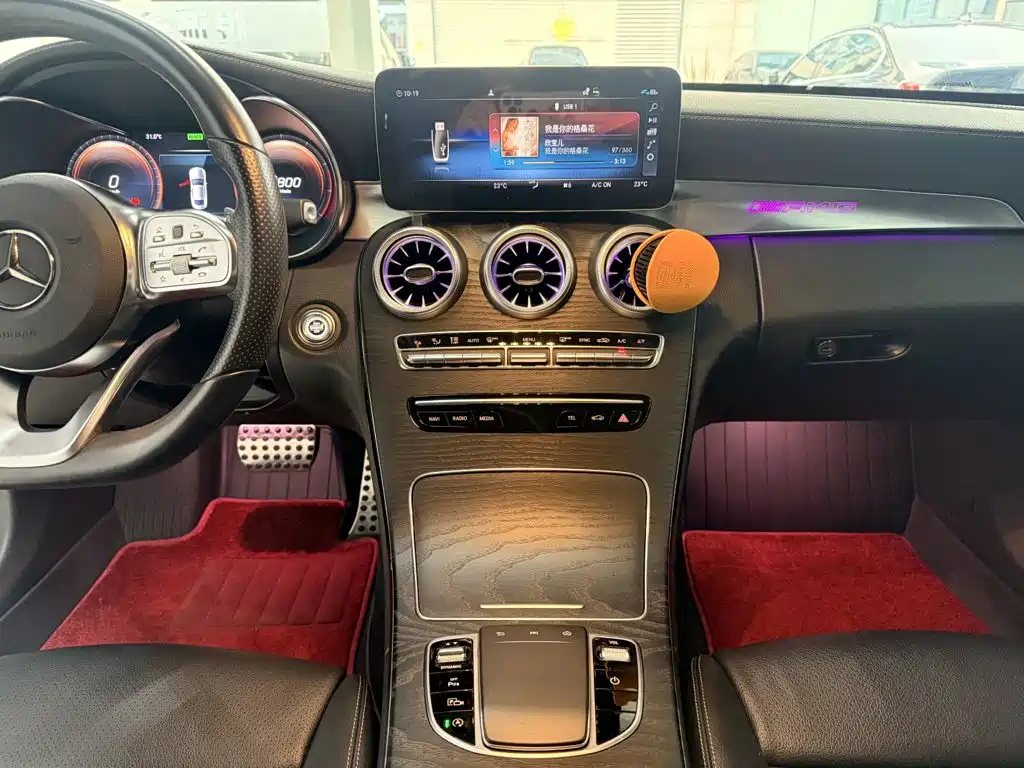 Mercedes-Benz C-Class (Import) — миниатюра 13