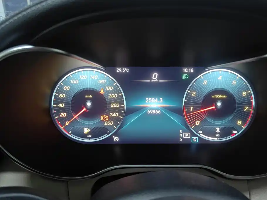 Mercedes-Benz C-Class — миниатюра 14