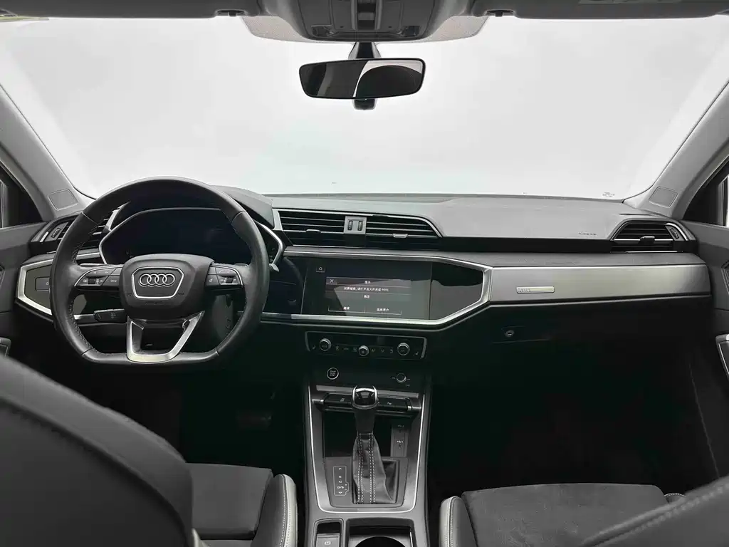 Audi Q3 — миниатюра 15