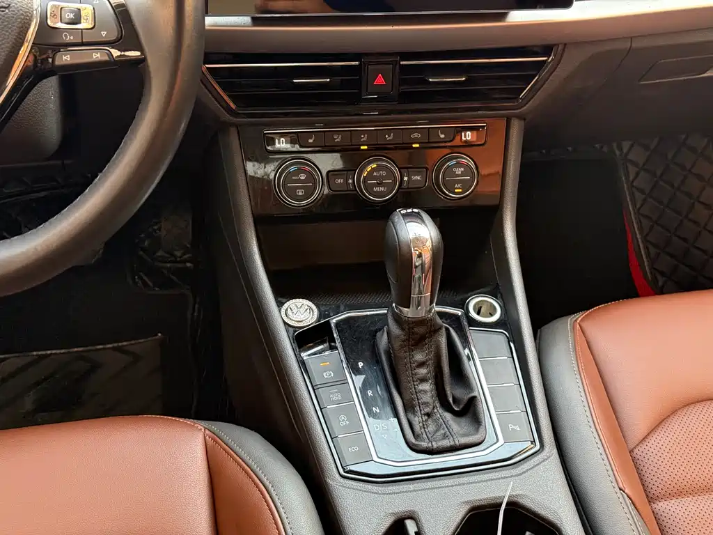 Volkswagen Lavida 2018 280TSI DSG Luxury V