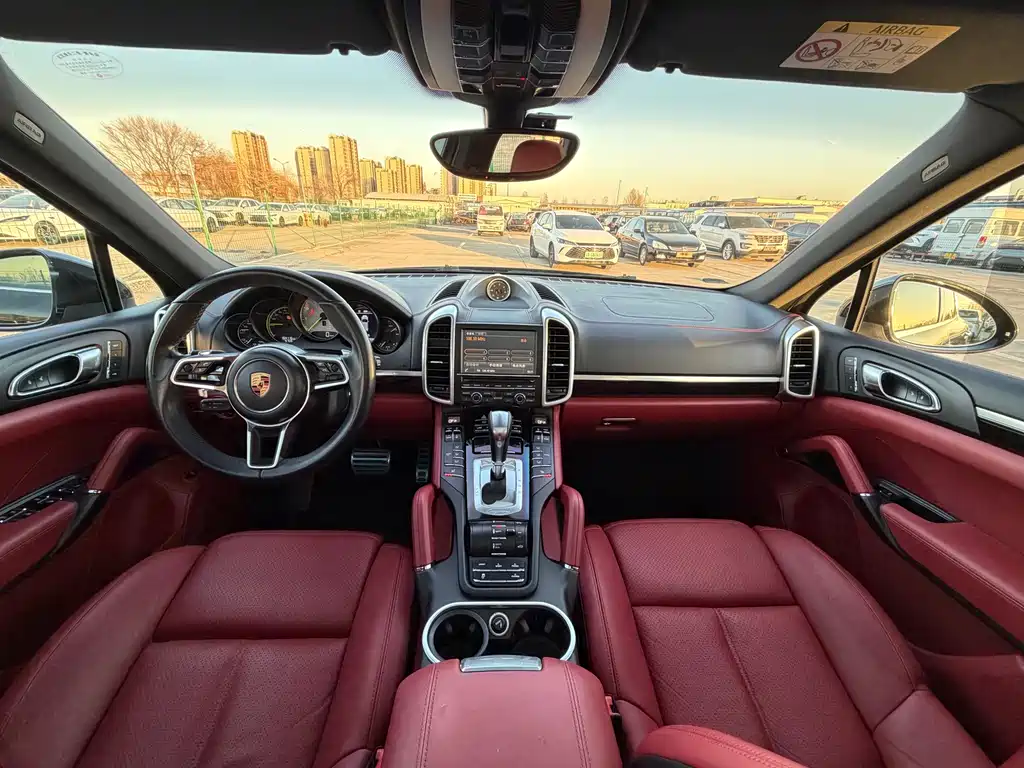 PORSCHE CAYENNE NEW ENERGY