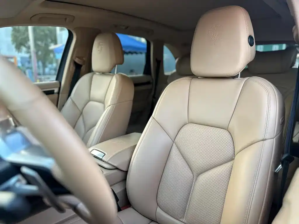 Porsche Cayenne 2011 Cayenne 3.0T