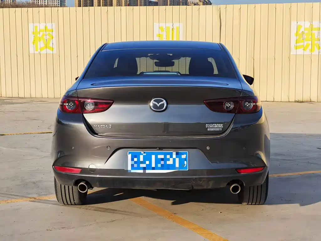 Mazda 3 Axela — миниатюра 5