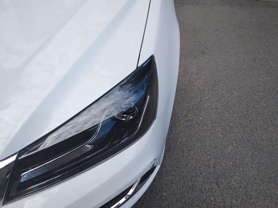Geely Emgrand 1.5 л 2021 г. Белый, пробег 28100 км