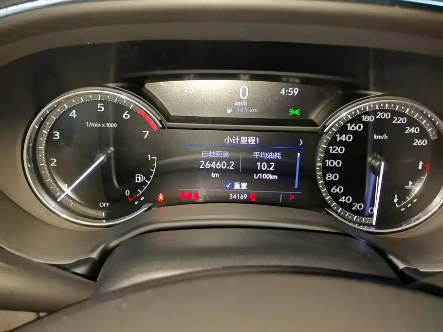 Cadillac CT5 — миниатюра 14