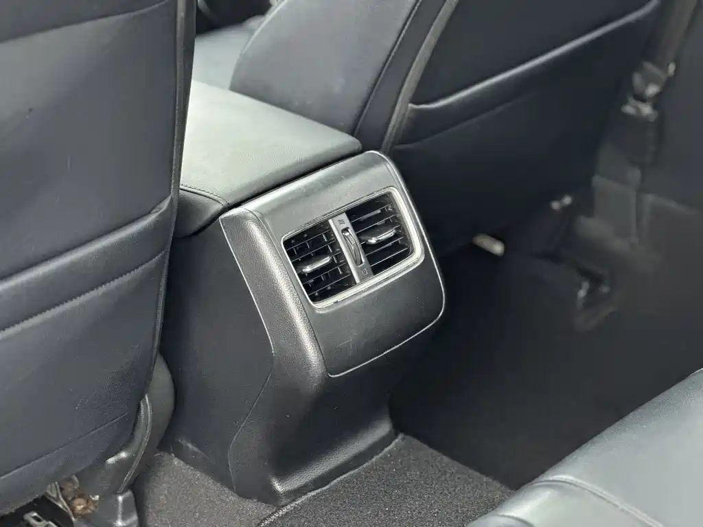 Honda Accord 2018 2.0L VI