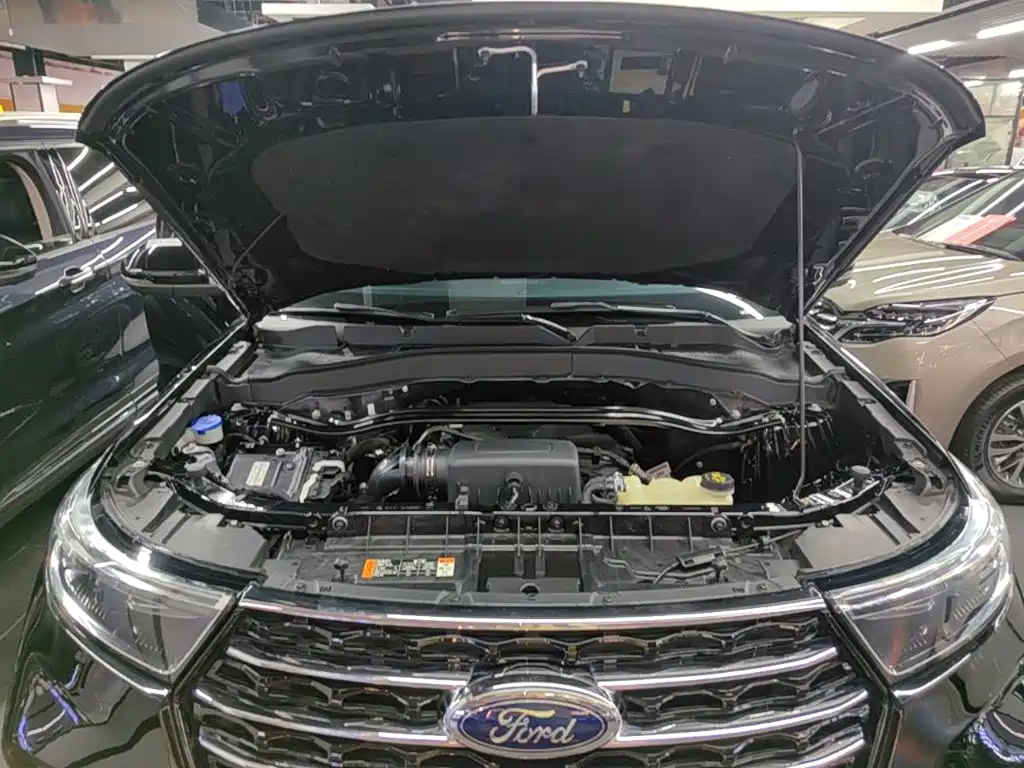 Ford Explorer — миниатюра 20