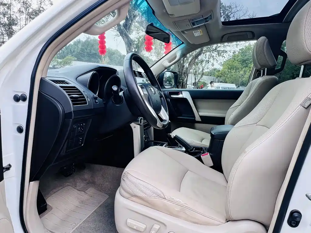 Toyota Prado — миниатюра 9