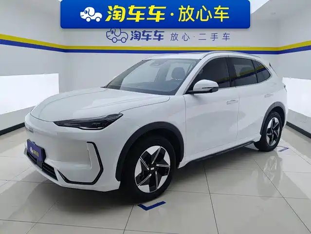 2025 Geely Galaxy E5