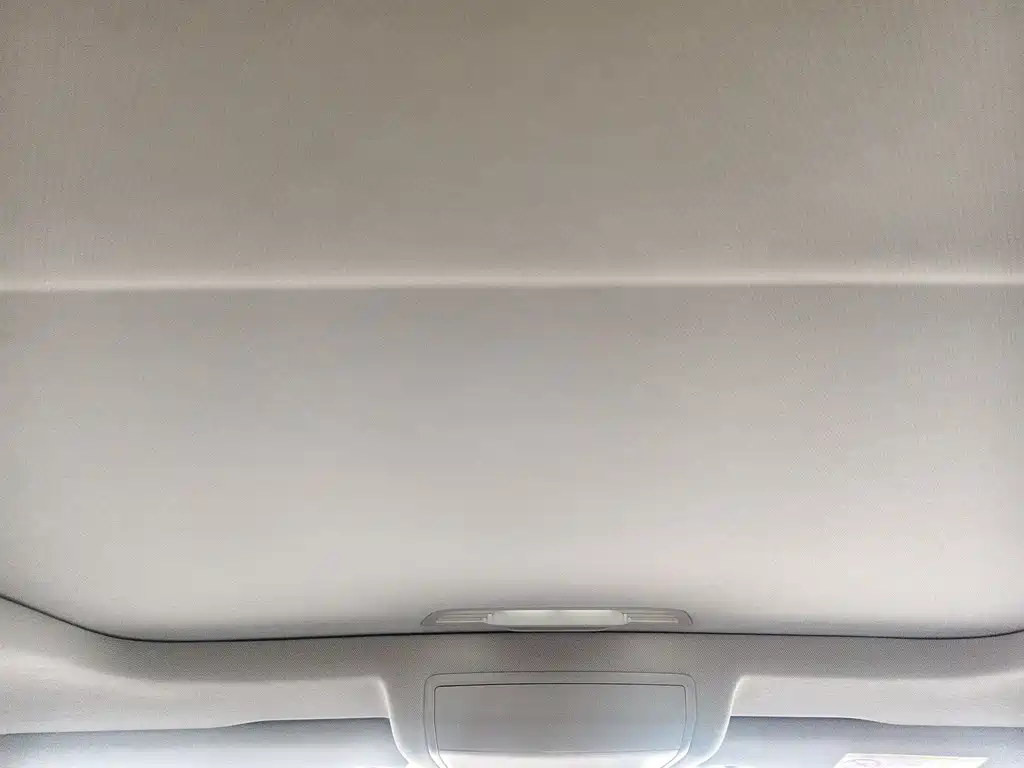 Volkswagen Passat PHEV — миниатюра 8
