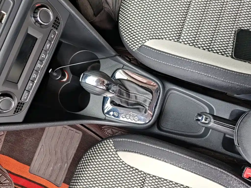 Volkswagen Polo — миниатюра 14