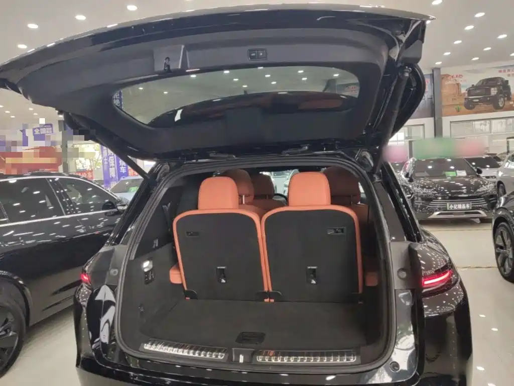 Li Auto Li L8 — миниатюра 19