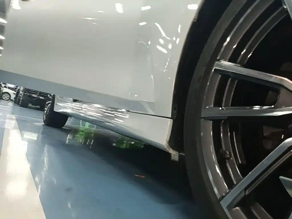 BMW 3 Series — миниатюра 21