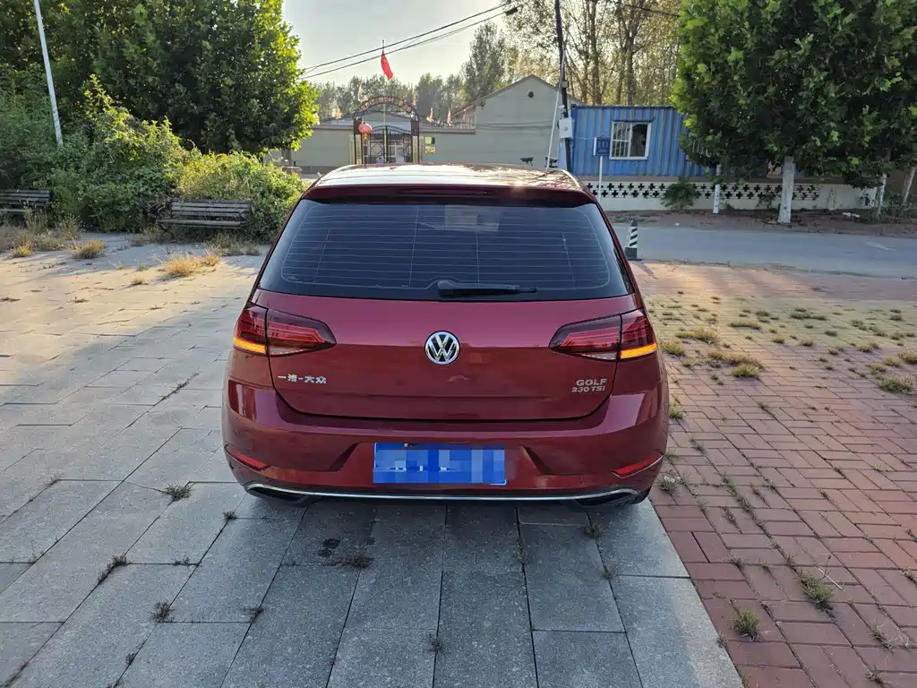 Volkswagen Golf — миниатюра 5