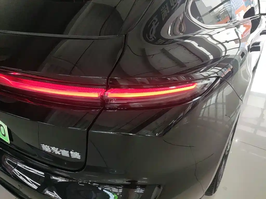 NIO ET5T — миниатюра 8