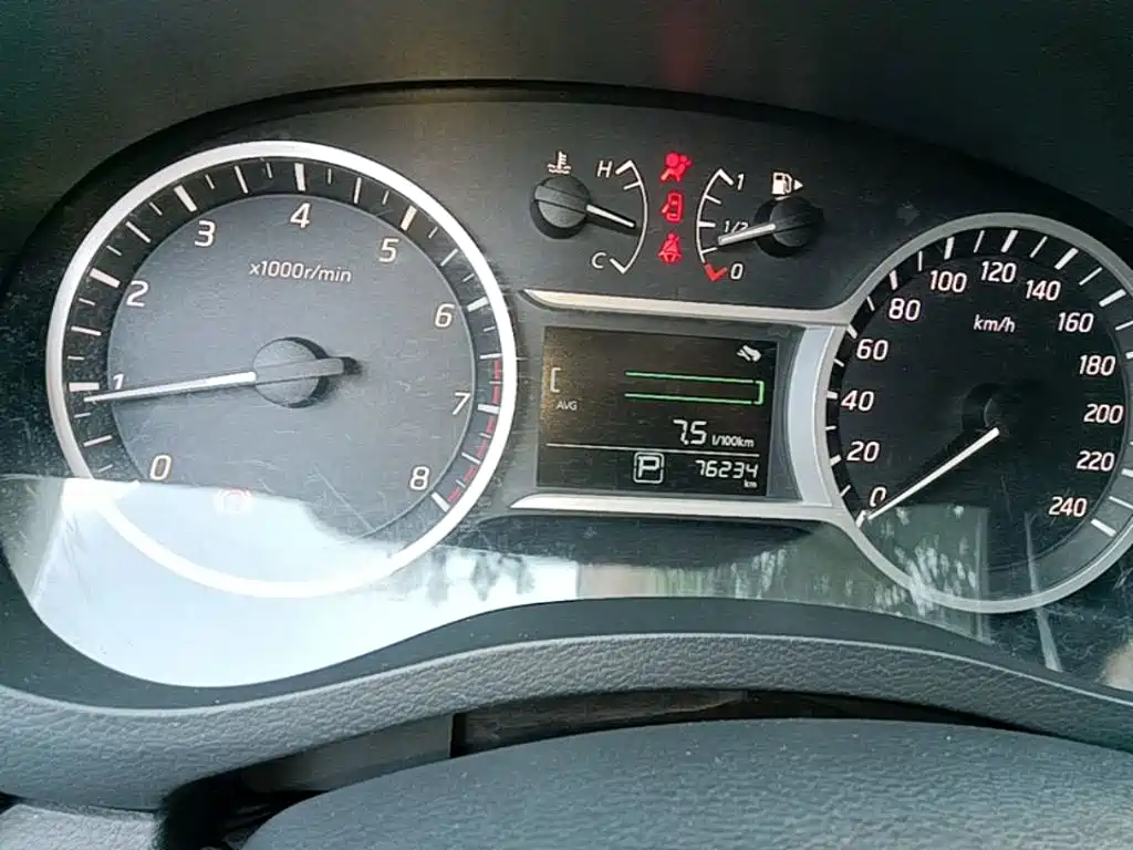Nissan Bluebird — миниатюра 12