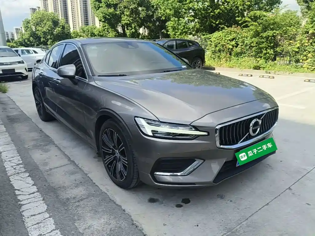 Volvo S60 — миниатюра 4