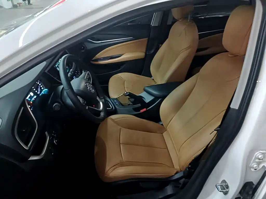 Buick Excelle — миниатюра 15
