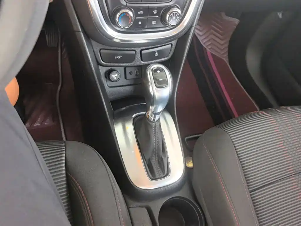 Buick Encore — миниатюра 14
