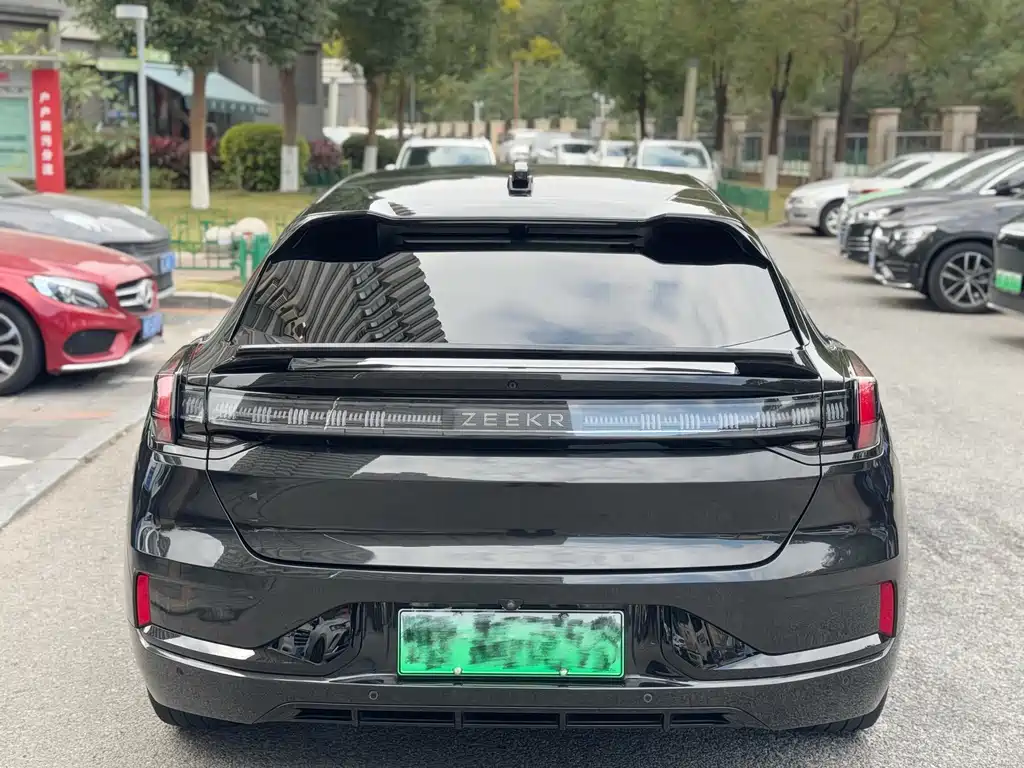 ZEEKR EXTREME KRYPTON 001