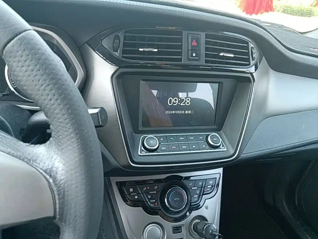 Haima Haima M3 — миниатюра 13