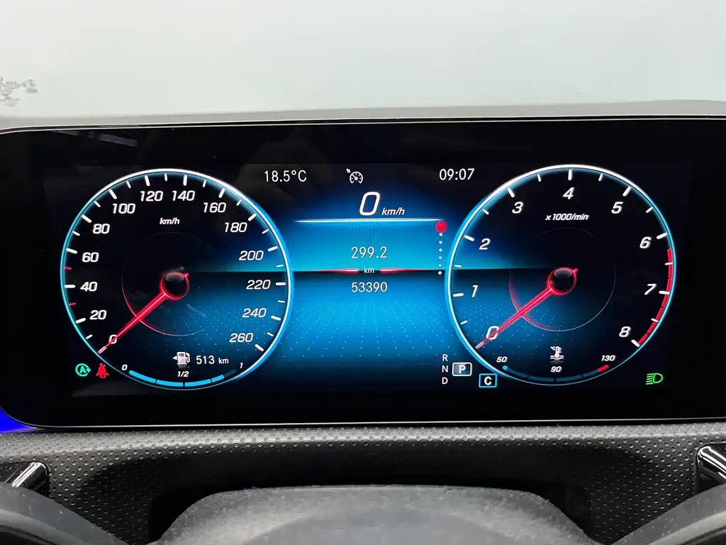 Mercedes-Benz A-Class — миниатюра 9