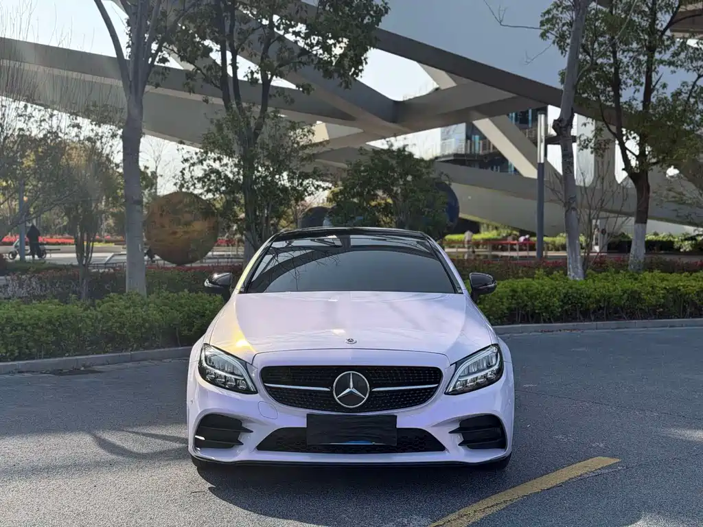 Mercedes-Benz C-Class 2022 — фото 2