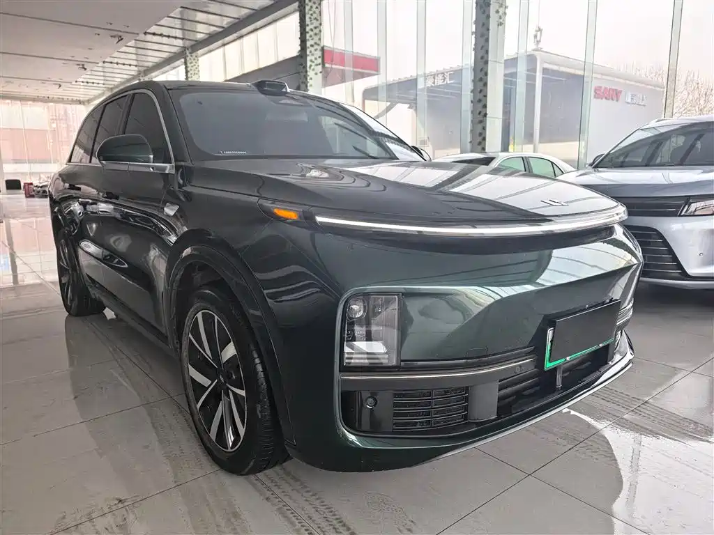 Li Auto IDEAL L8