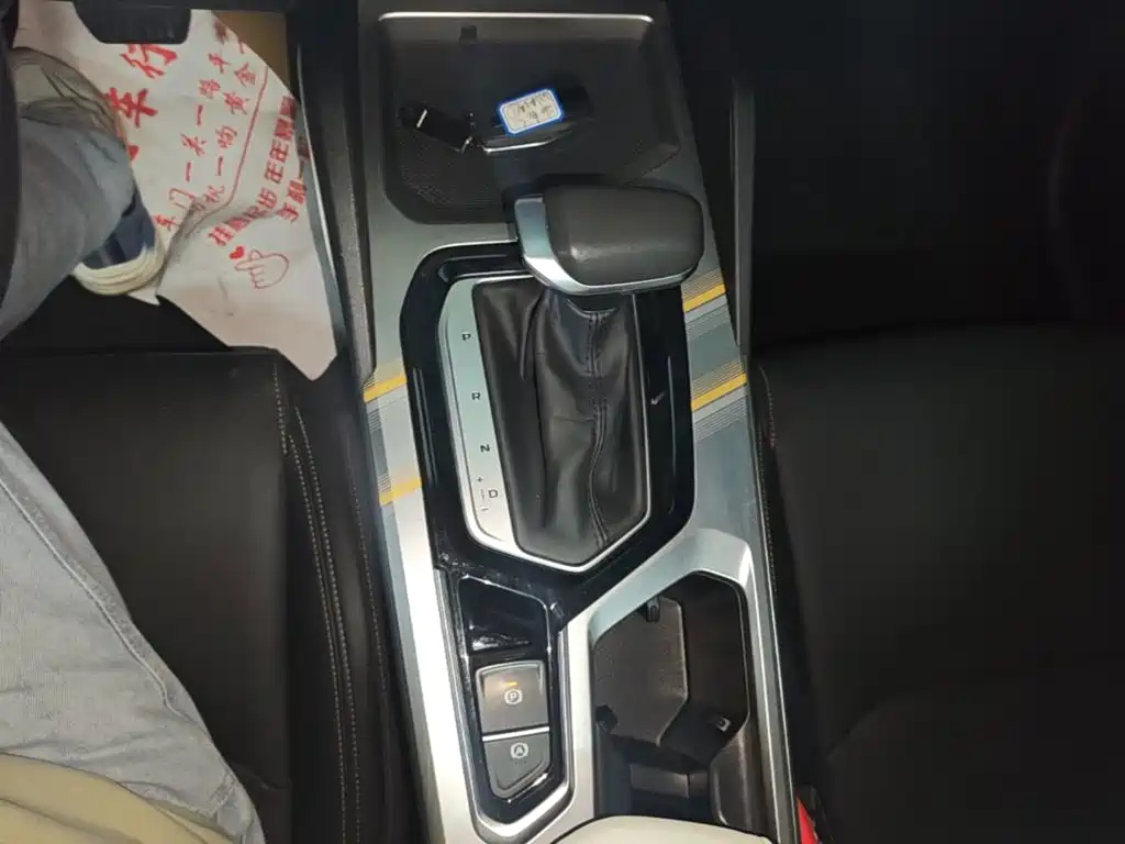 Geely Emgrand L — миниатюра 14