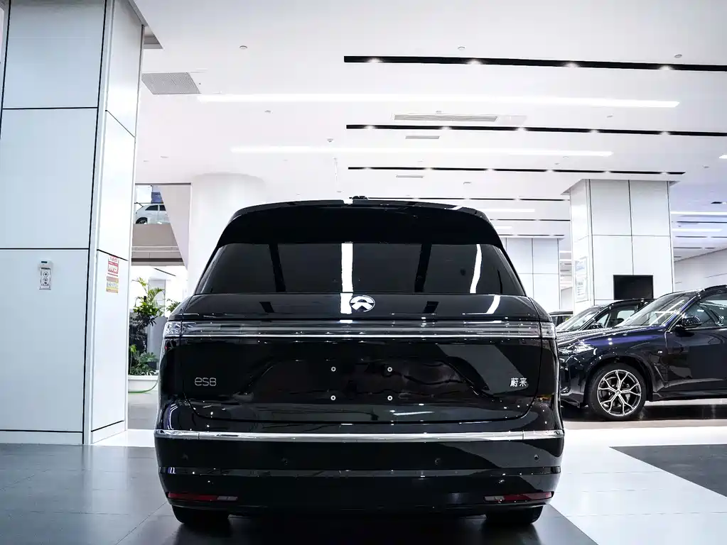 NIO ES8 — миниатюра 31