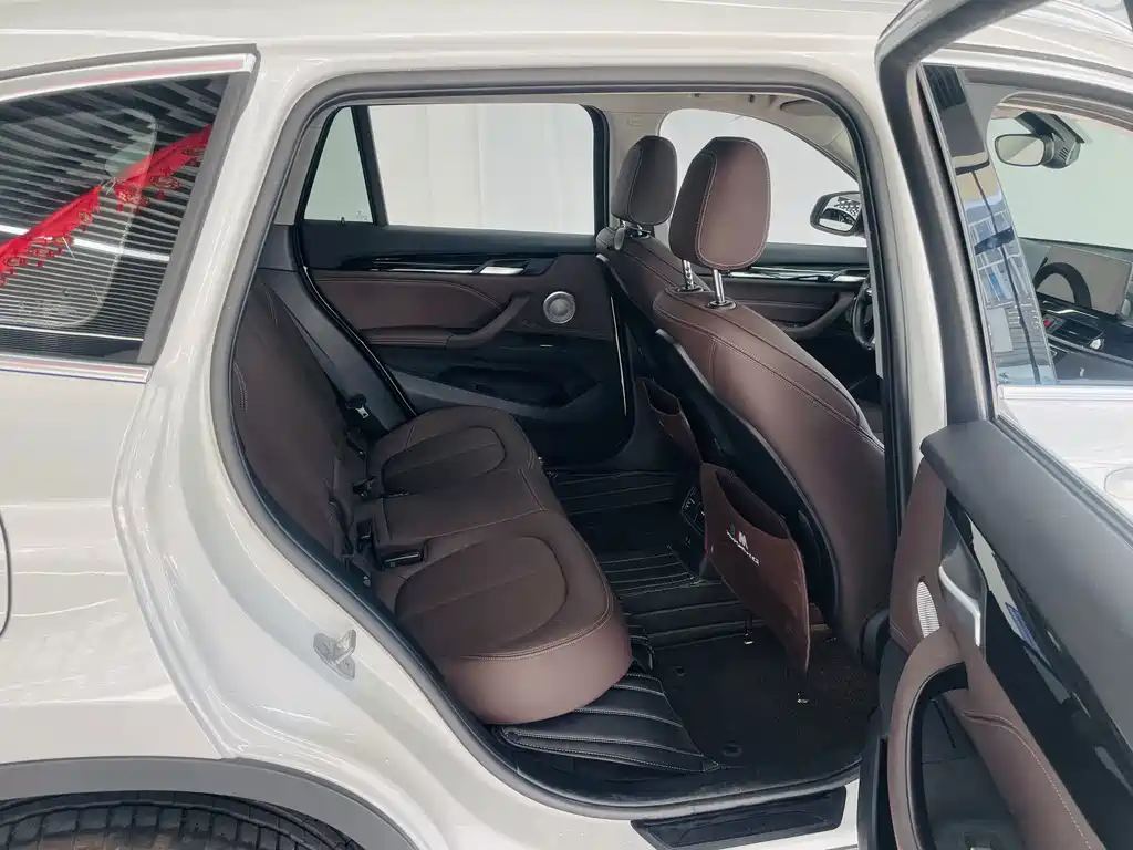 BMW X1 — миниатюра 13