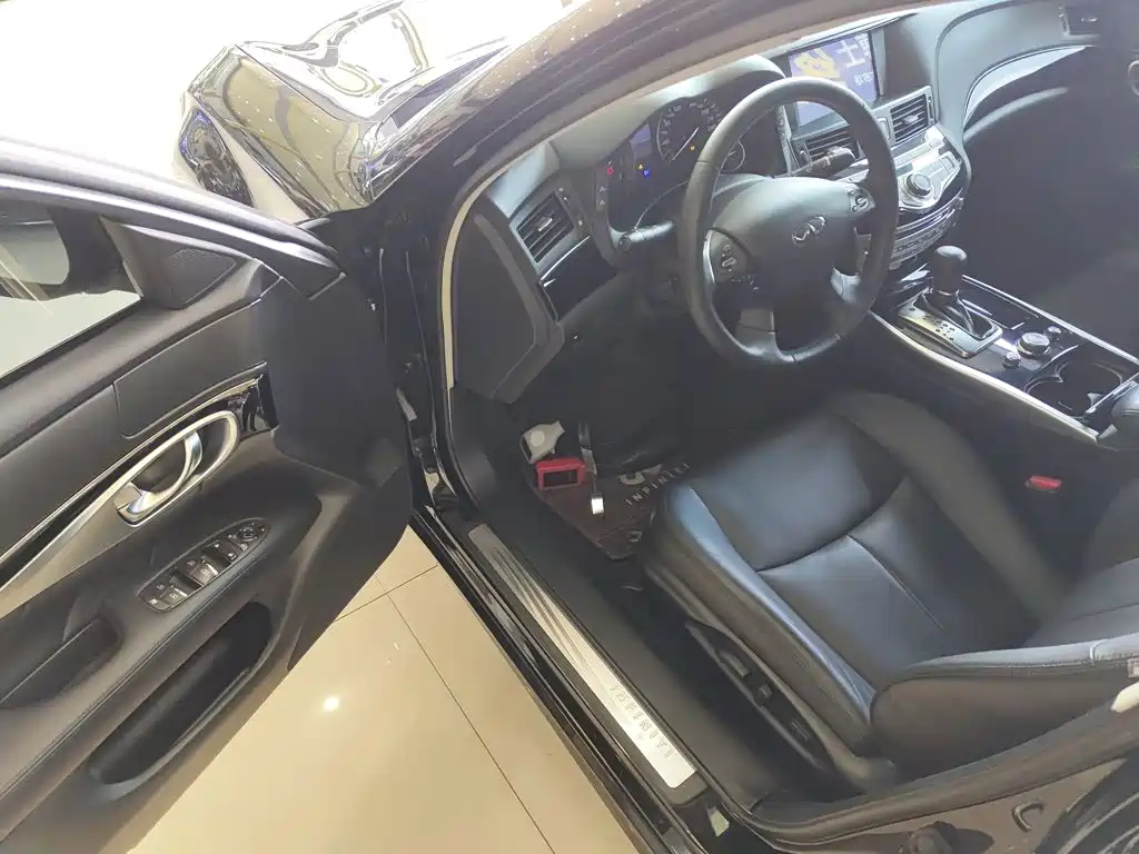 Infiniti Q70 — фотографии объявления, Фото 16